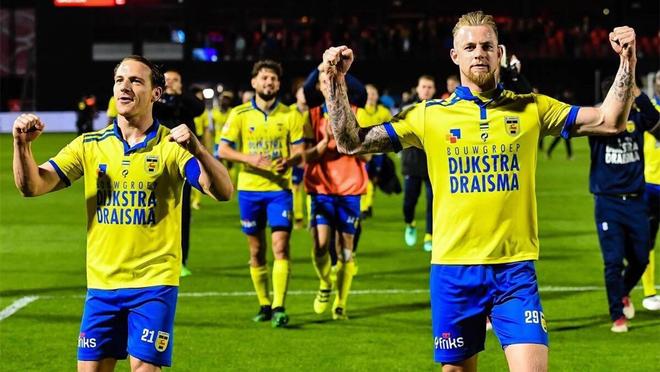 上的一名球 上的一名球