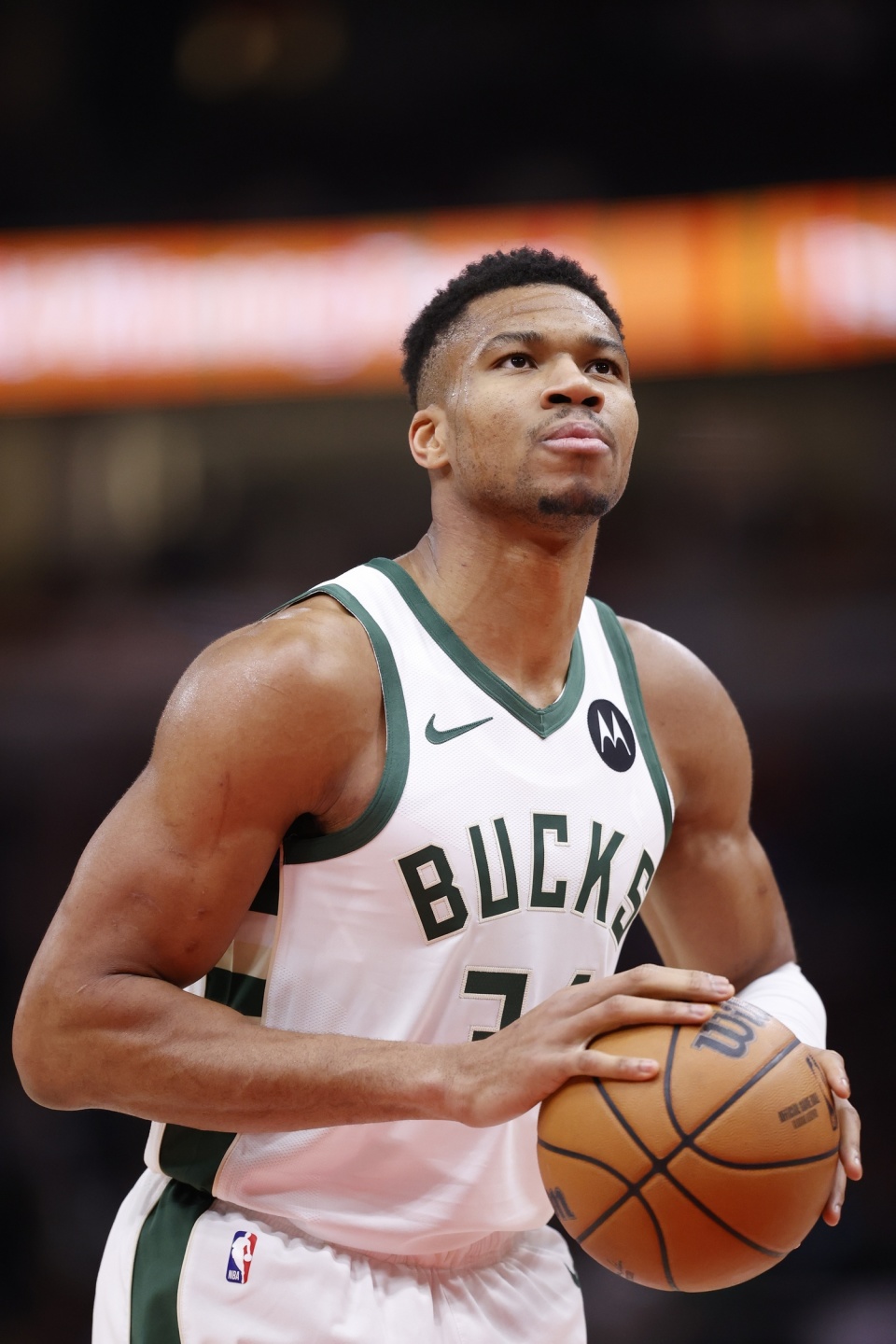 在赛季中后 在赛季中后